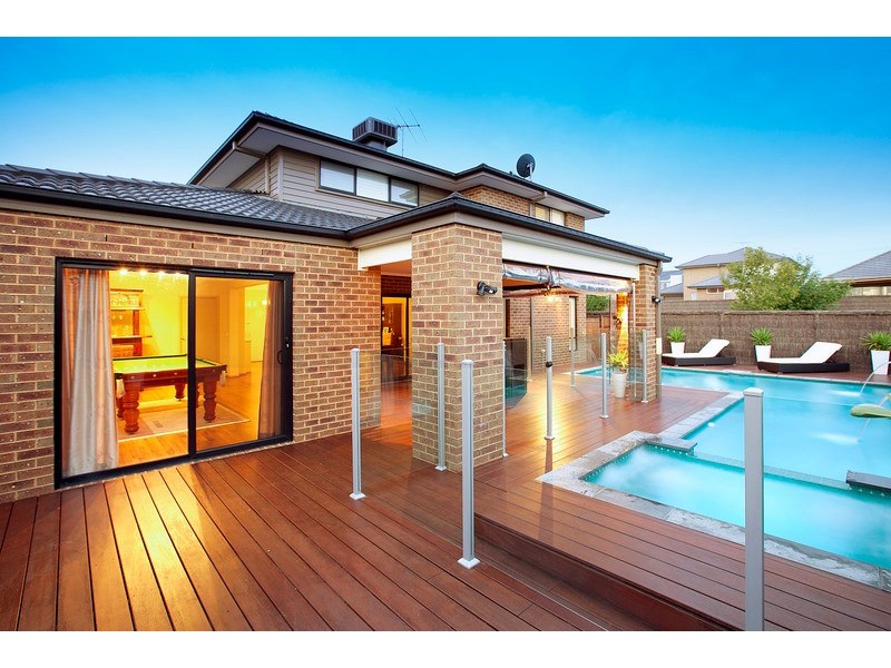 1 Joseph Banks Drive, Pakenham VIC 3810