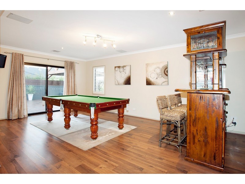 1 Joseph Banks Drive, Pakenham VIC 3810