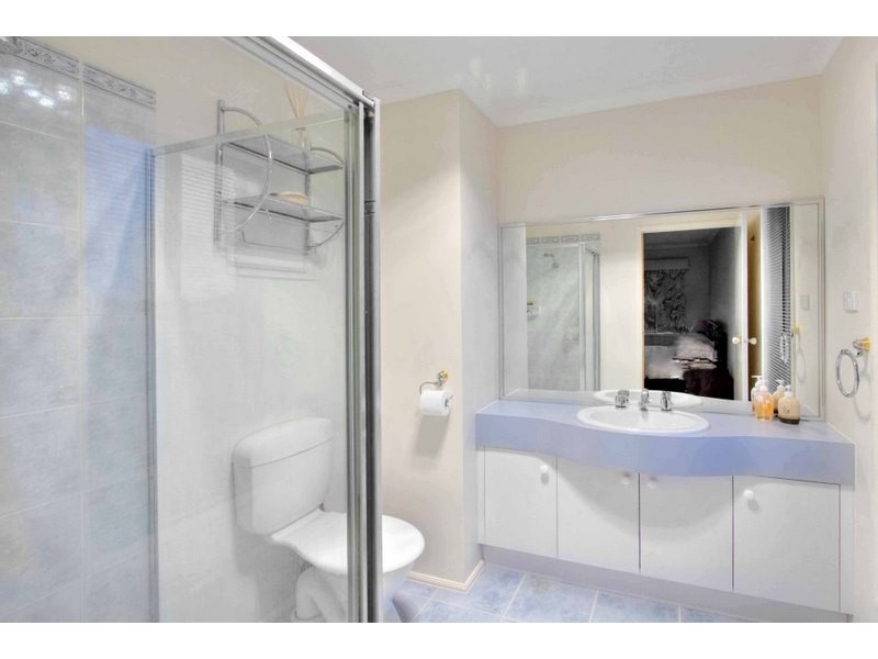 26 Streeton Way, Berwick VIC 3806