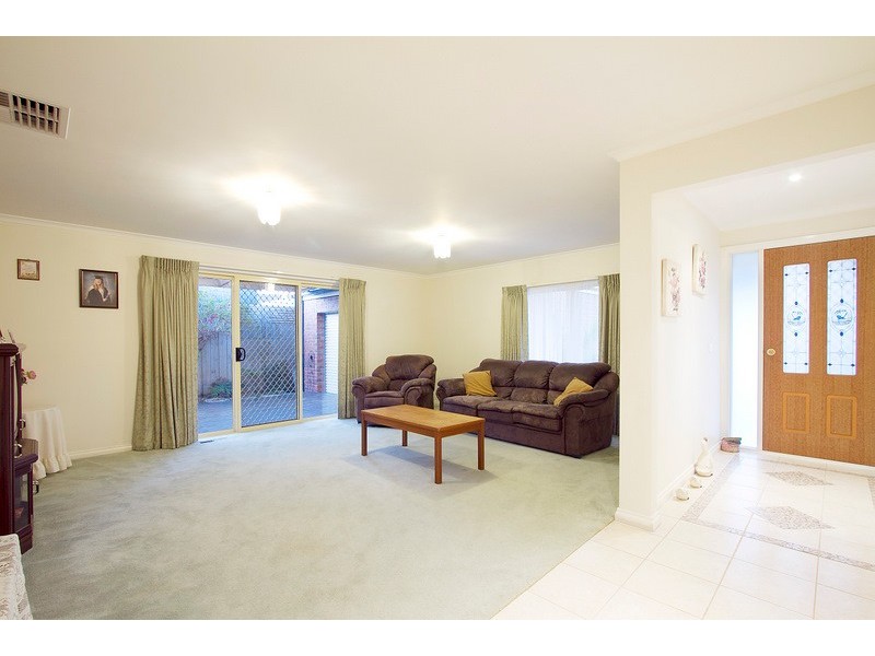 25 Beaconhill Drive, Beaconsfield VIC 3807