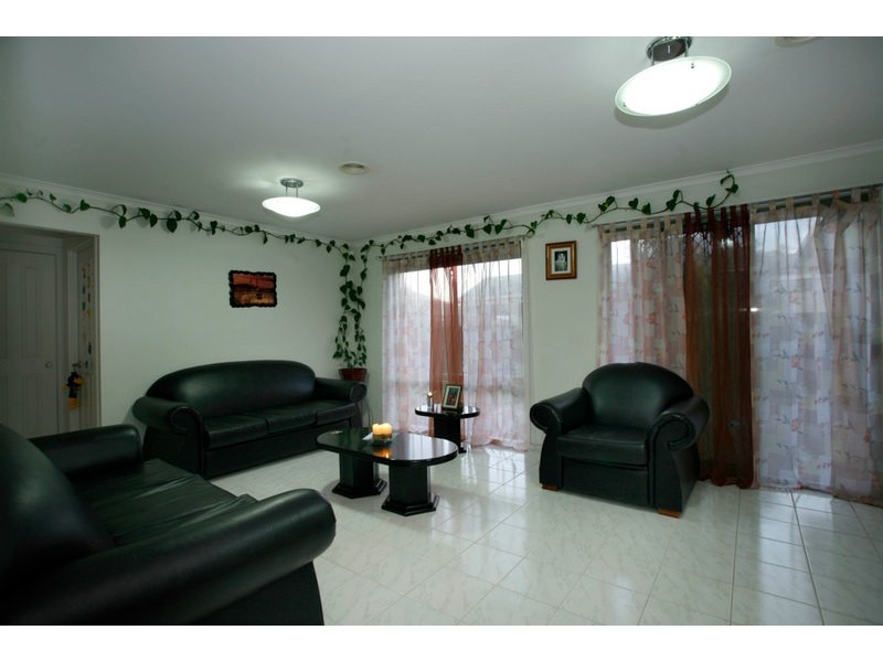 42 President Road, Narre Warren South VIC 3805