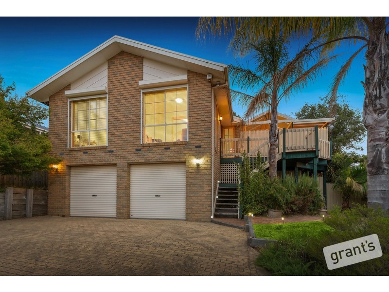 25 Balmain Drive, Berwick VIC 3806