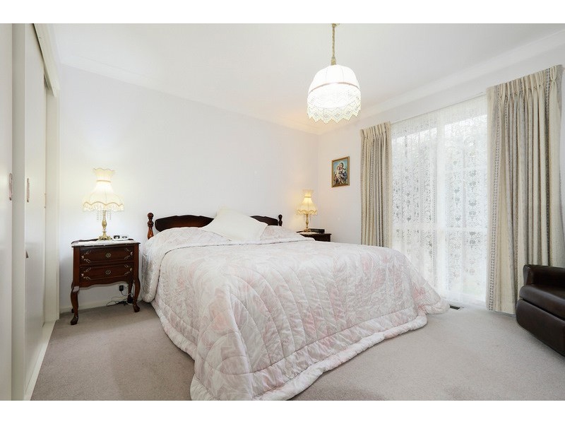 1 Balmain Drive, Berwick VIC 3806