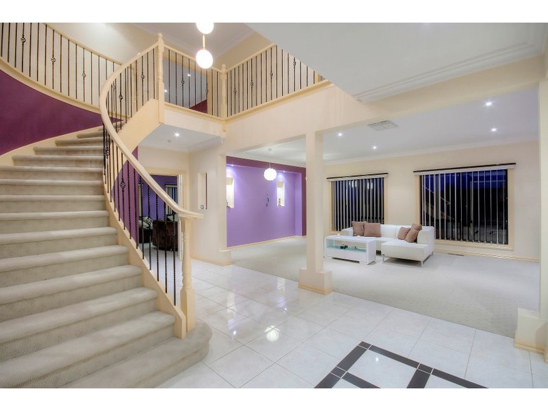 4 Toptani Drive, Narre Warren South VIC 3805