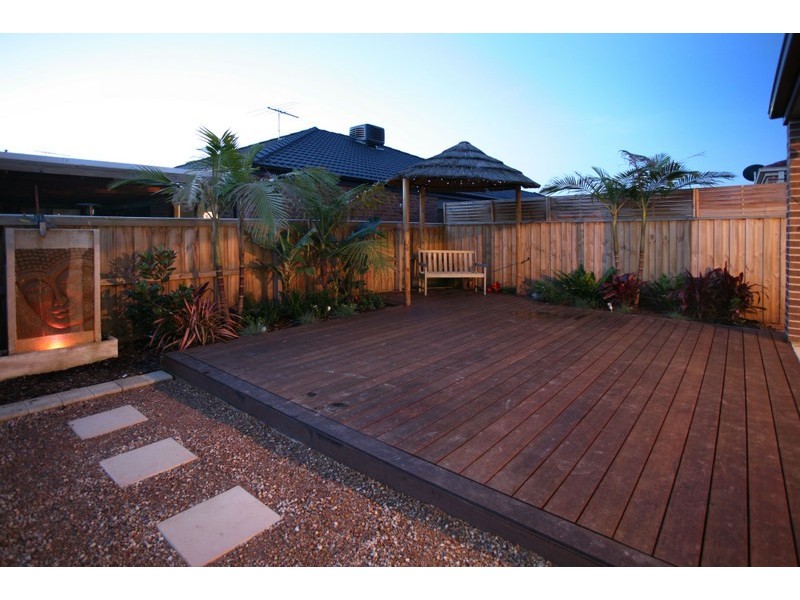 12 Norris Grove, Berwick VIC 3806