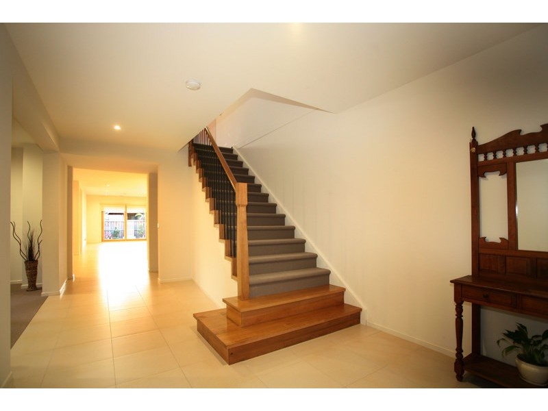 12 Norris Grove, Berwick VIC 3806