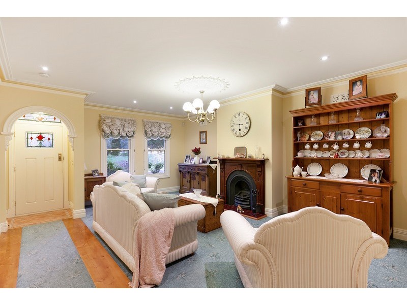 3 Brookfield Court, Berwick VIC 3806