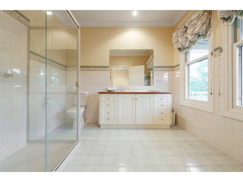 3 Brookfield Court, Berwick VIC 3806