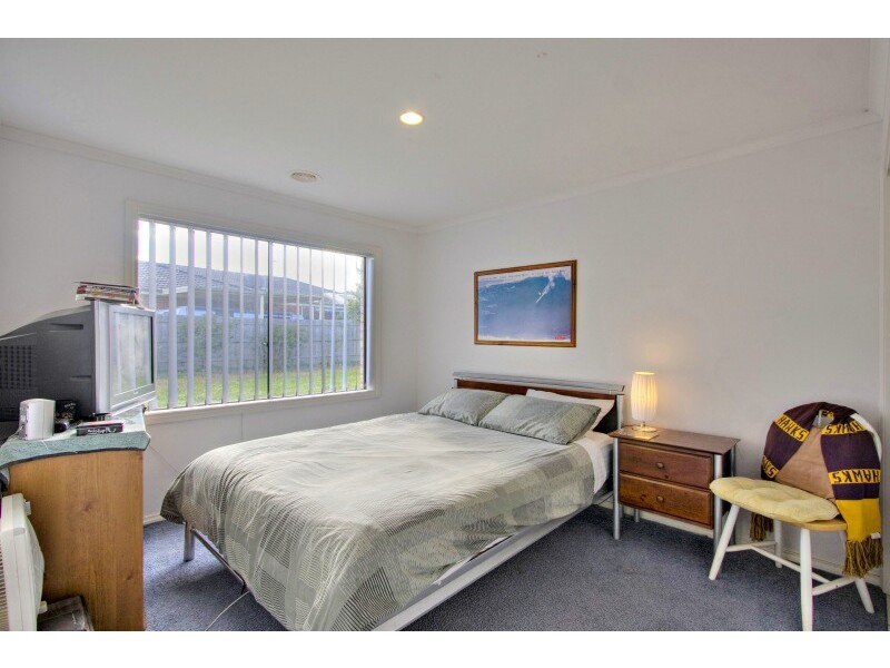 61 Fieldstone Boulevard, Beaconsfield VIC 3807