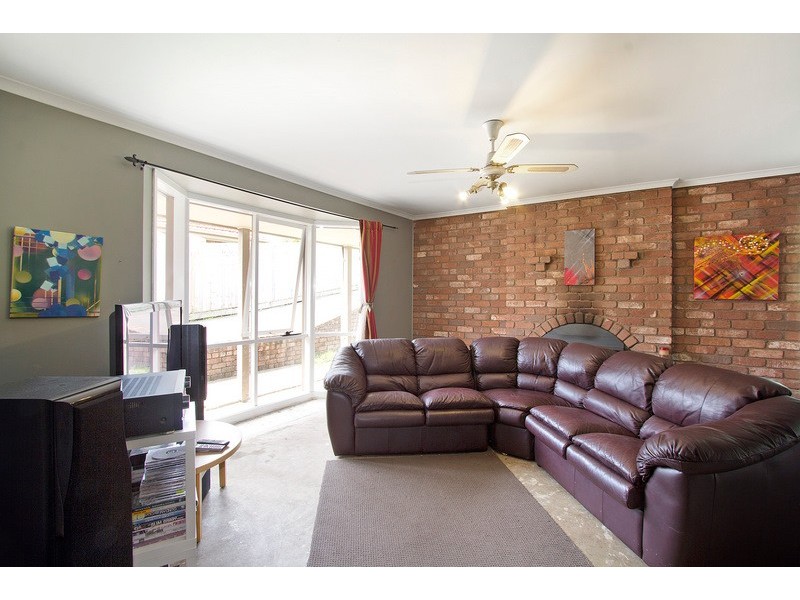 60 Strathavan Drive, Berwick VIC 3806