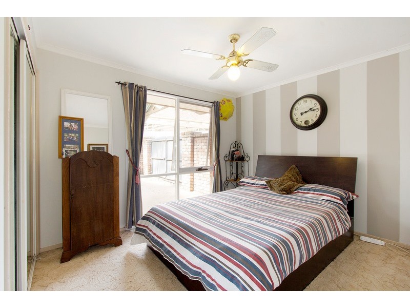 60 Strathavan Drive, Berwick VIC 3806