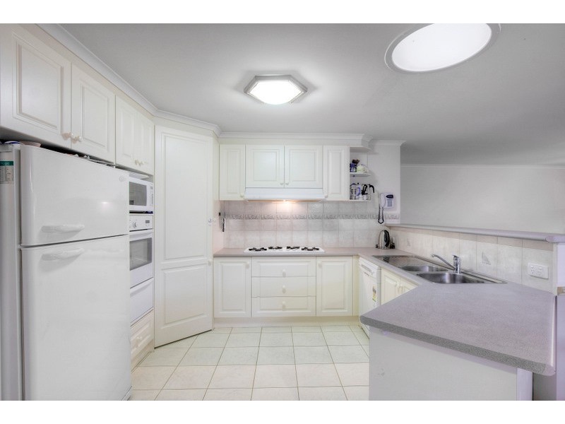 1 Meadow Place, Narre Warren South VIC 3805