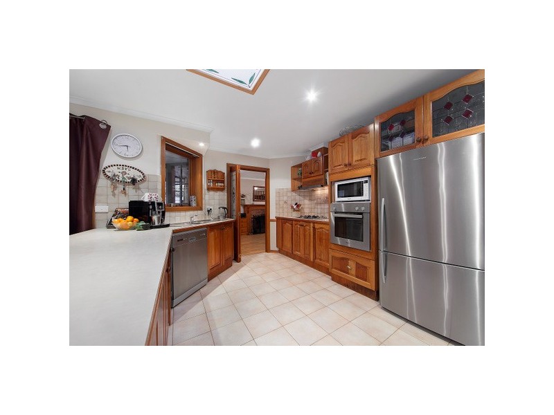 22 Tilba Court, Berwick VIC 3806