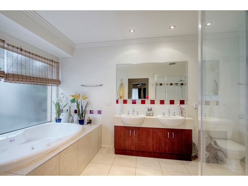 20 Timberside Drive, Beaconsfield VIC 3807