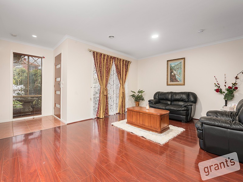 3 Glenn Erin Way, Berwick VIC 3806