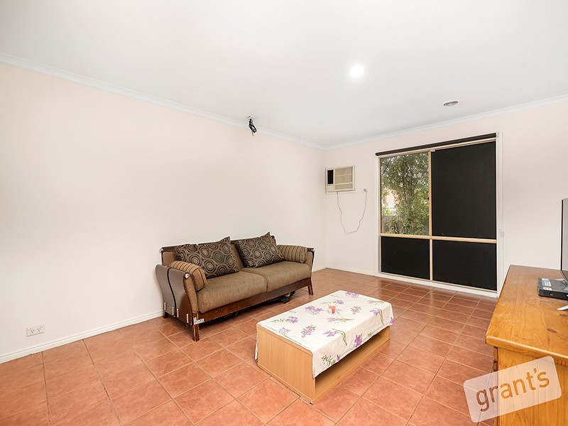 3 Glenn Erin Way, Berwick VIC 3806