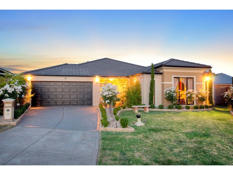 5 Selwyn Court, Berwick VIC 3806