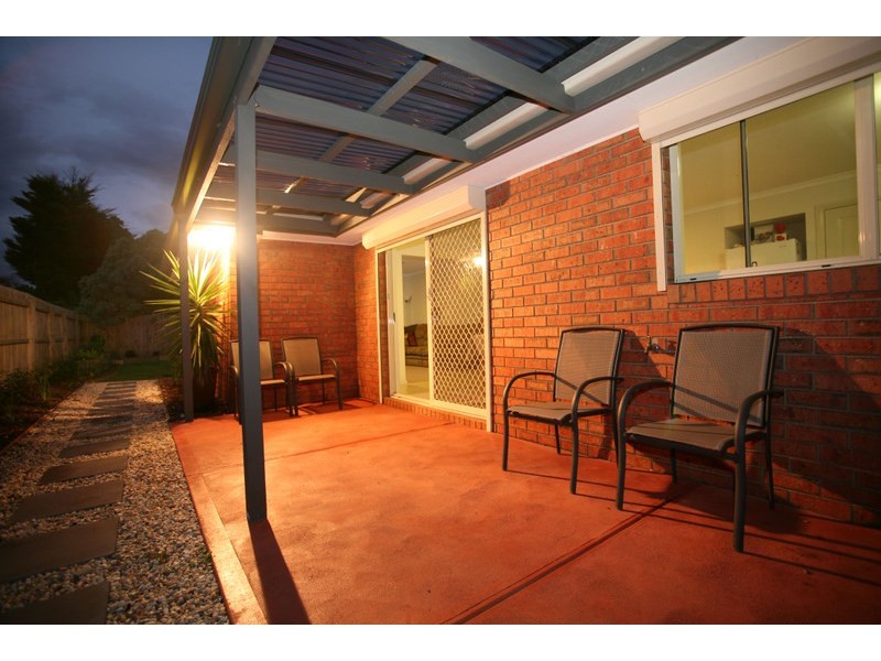 23 Lisburn Way, Berwick VIC 3806