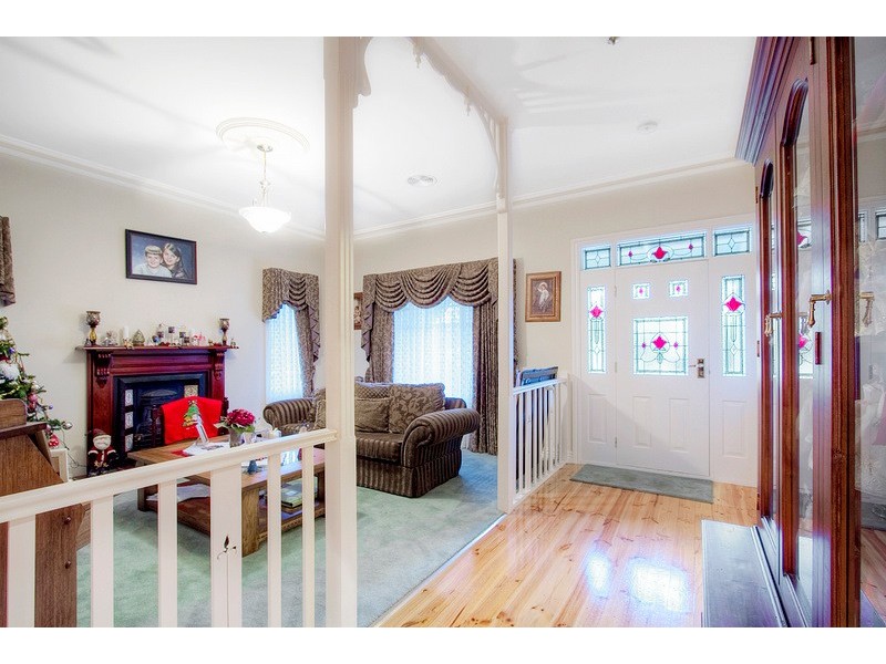 13 Kenny Court, Berwick VIC 3806