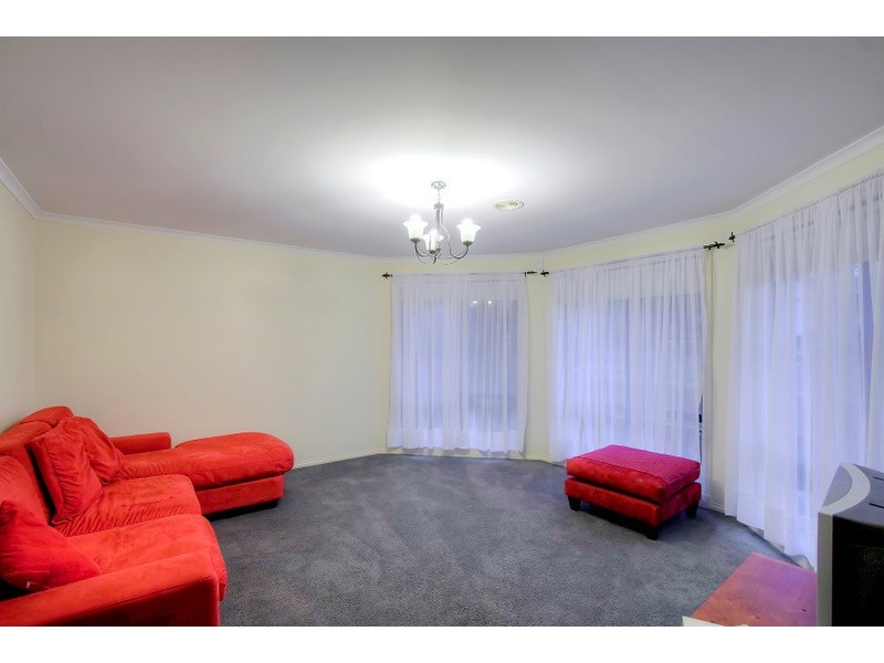 50 Harold Keys Drive, Narre Warren South VIC 3805