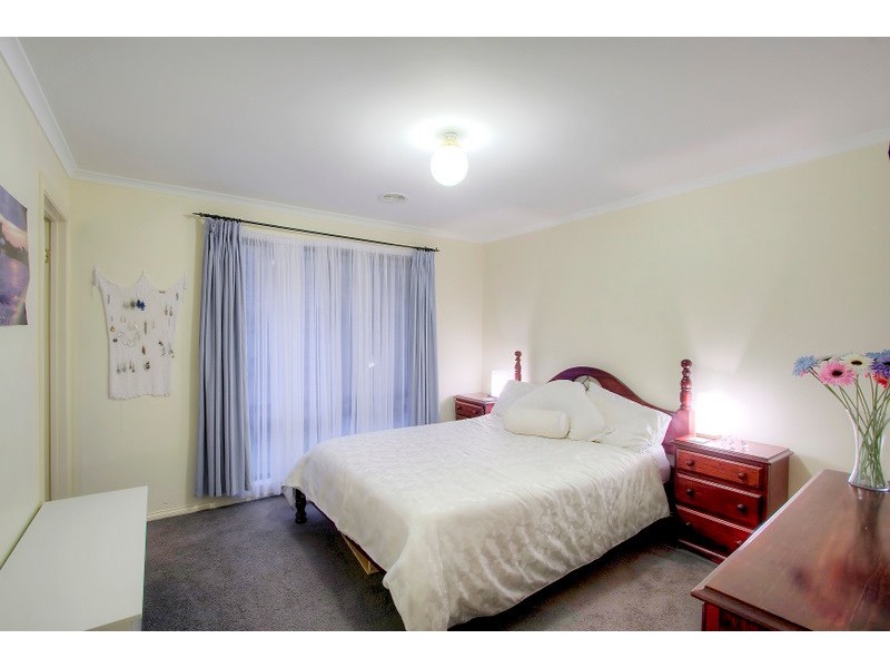 50 Harold Keys Drive, Narre Warren South VIC 3805