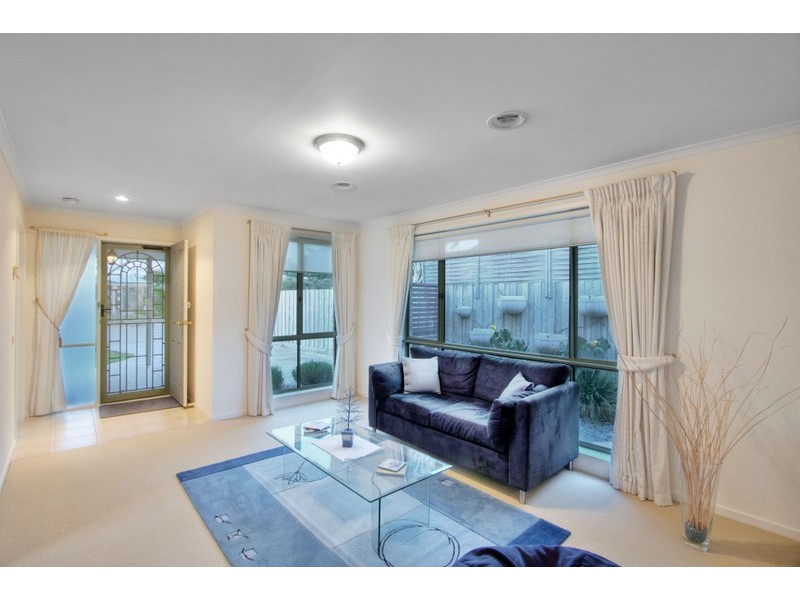 2 Quail Court, Narre Warren South VIC 3805
