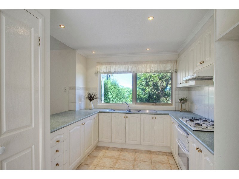 4 Koorang Place, Berwick VIC 3806