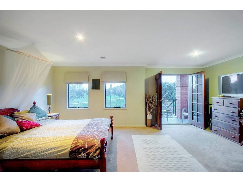 7 Findon Way, Berwick VIC 3806