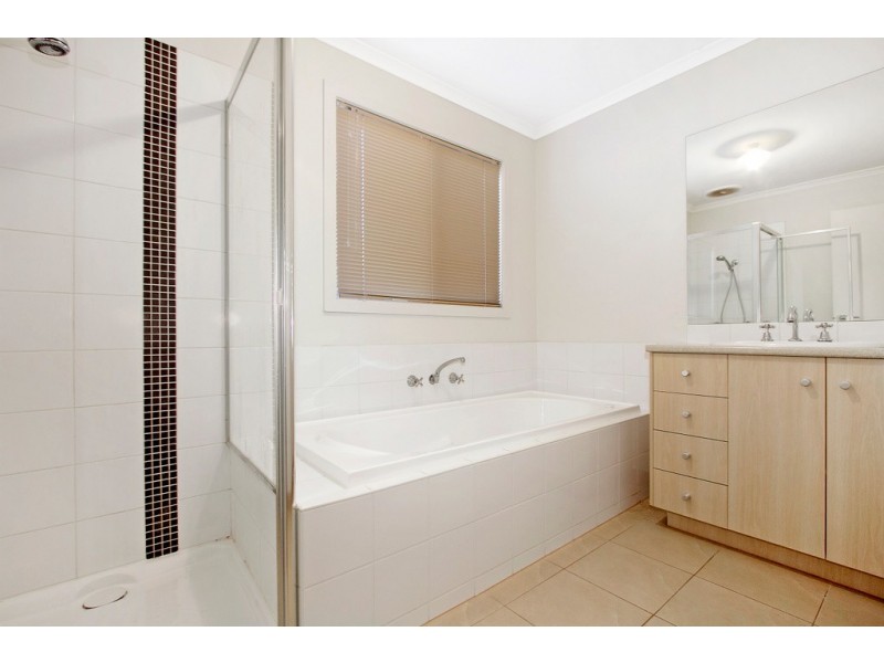 3 Cindy Court, Berwick VIC 3806