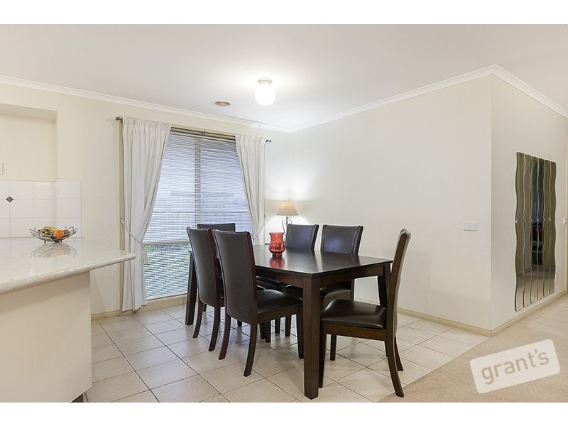 2 Kurnwill Place, Berwick VIC 3806