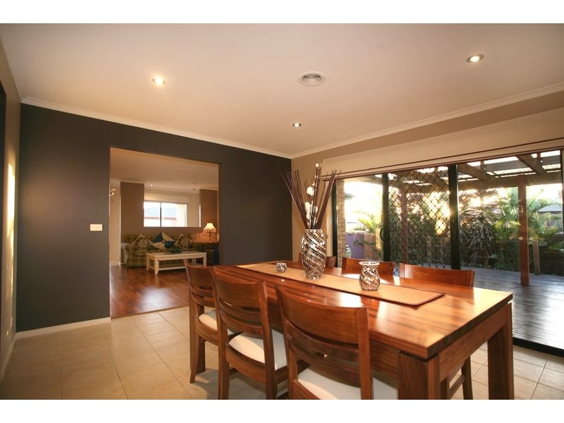 26 Shaftsbury Avenue, Berwick VIC 3806