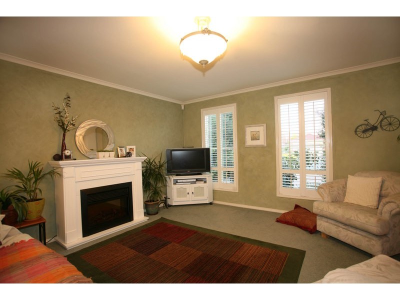 17 Pembury Court, Narre Warren South VIC 3805