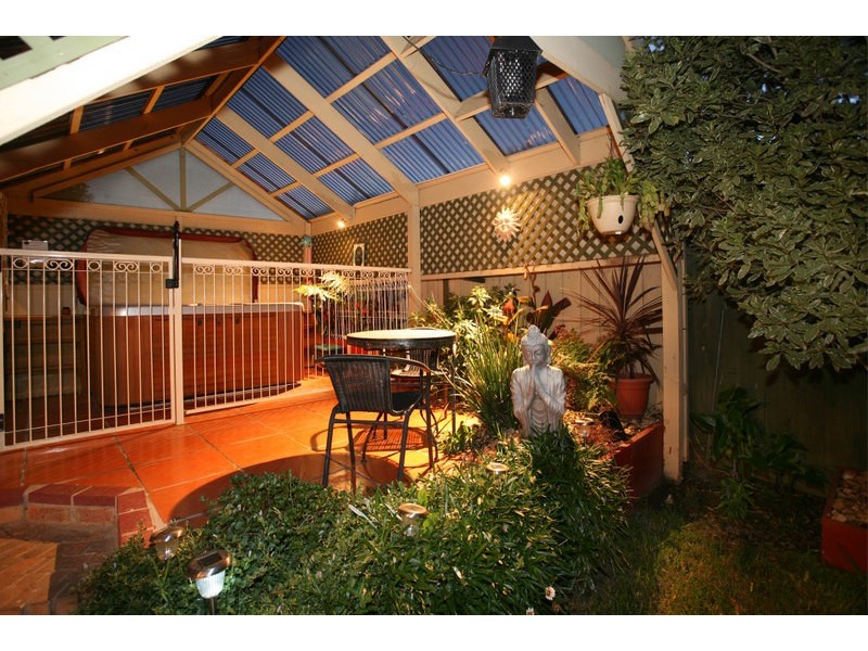 17 Pembury Court, Narre Warren South VIC 3805