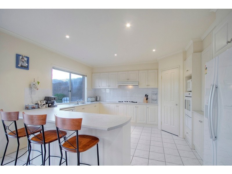 5 Lexton Street, Narre Warren South VIC 3805