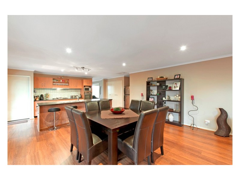 65 Viewgrand Drive, Berwick VIC 3806