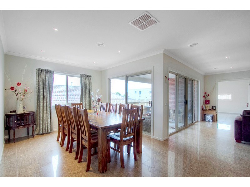 5 Castellana Court, Narre Warren South VIC 3805