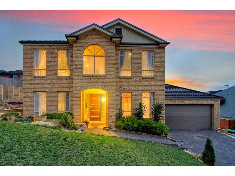 4 Tabak Court, Berwick VIC 3806