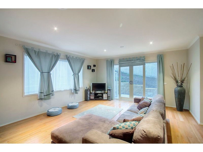 4 Tabak Court, Berwick VIC 3806