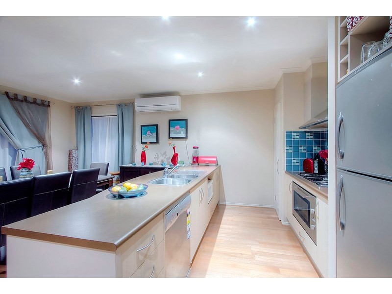 4 Tabak Court, Berwick VIC 3806