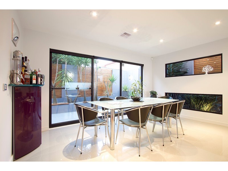 15 Chelsea Crescent, Berwick VIC 3806