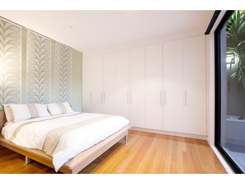 15 Chelsea Crescent, Berwick VIC 3806