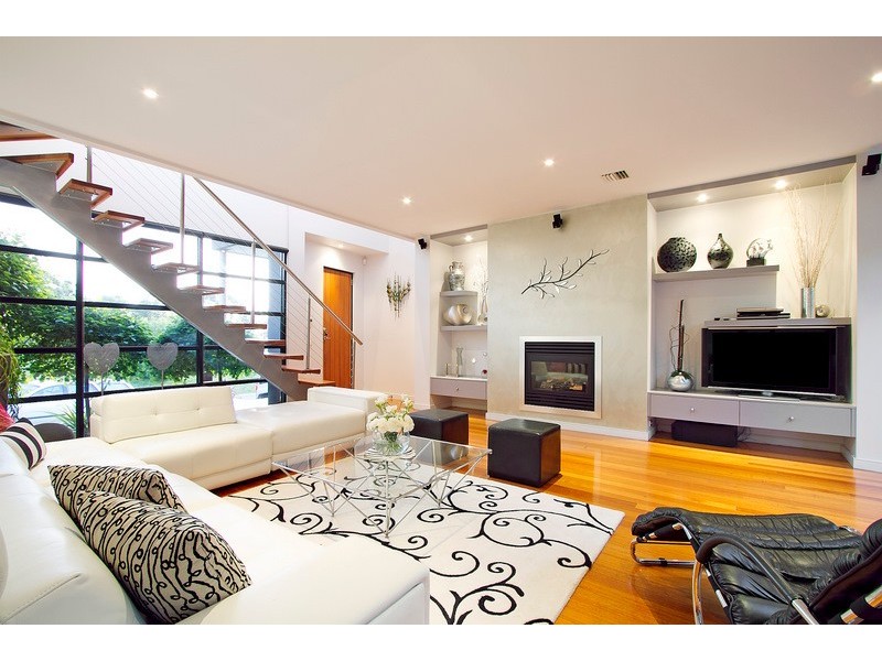 15 Chelsea Crescent, Berwick VIC 3806