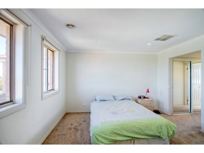 41 Amhurst Drive, Narre Warren South VIC 3805