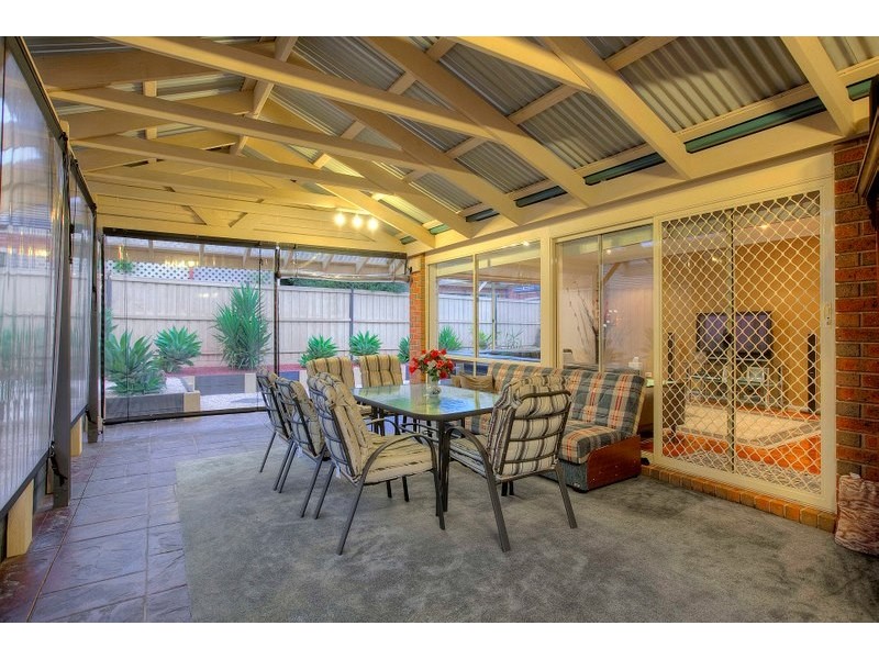 5 Buffalo Court, Berwick VIC 3806