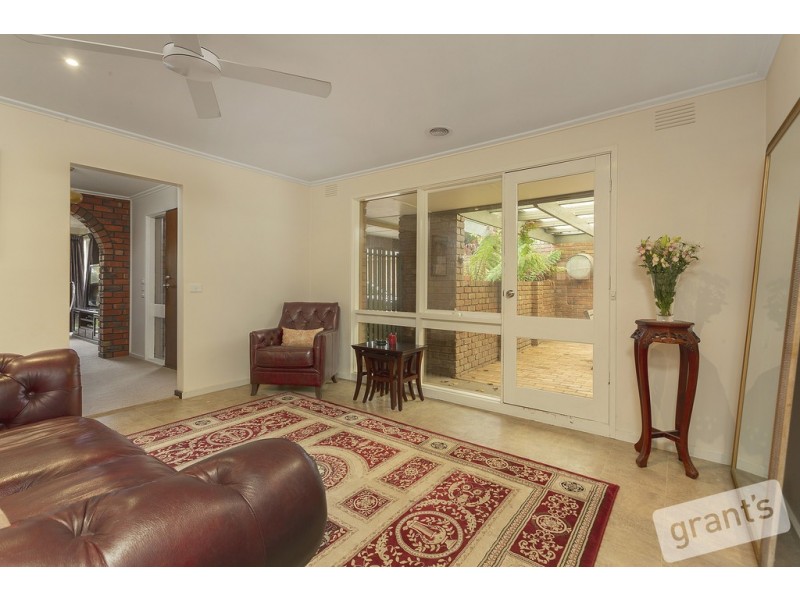 4 Ridge Road, Berwick VIC 3806