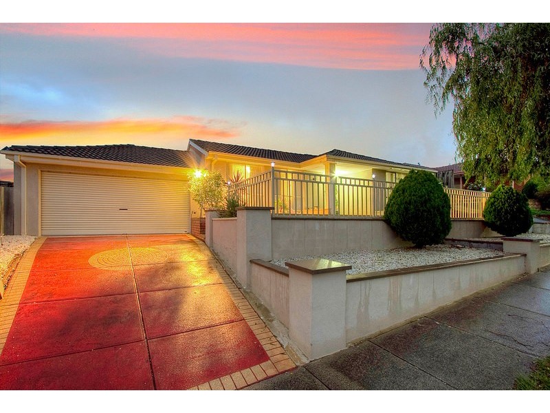54 George Chudleigh Drive, Hallam VIC 3803