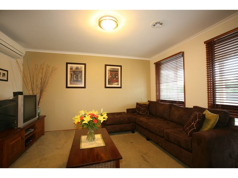 32 Kelburn Road, Berwick VIC 3806