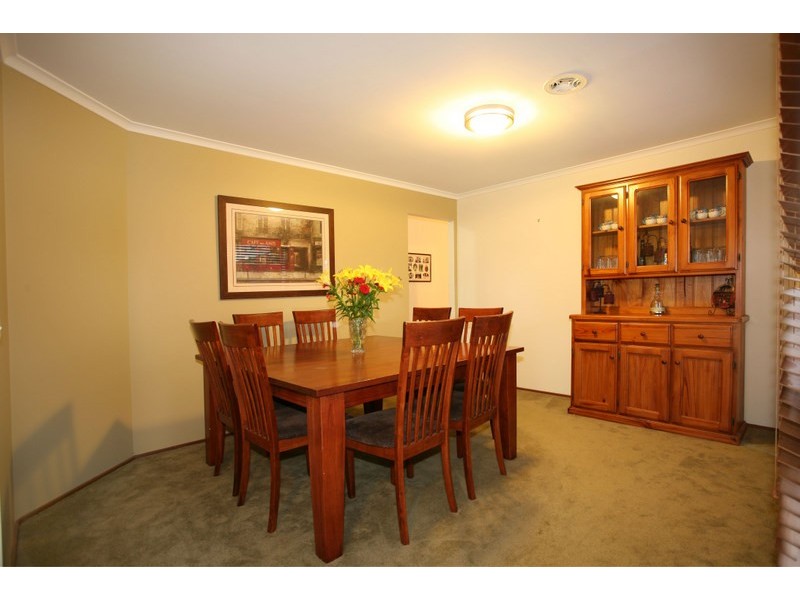 32 Kelburn Road, Berwick VIC 3806