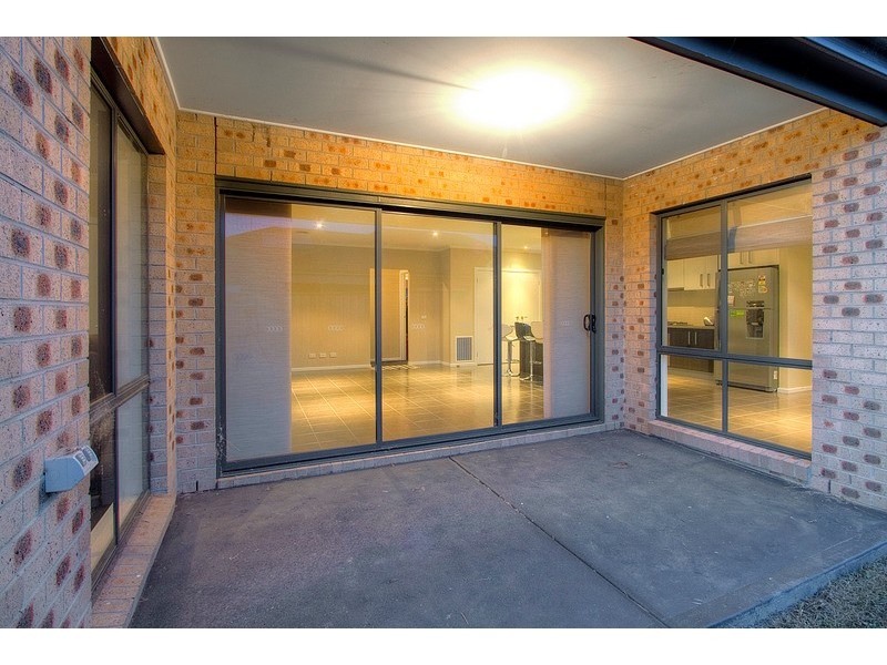 9 Florida Court, Berwick VIC 3806