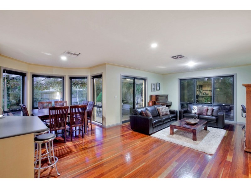 5 Carrum Close, Berwick VIC 3806